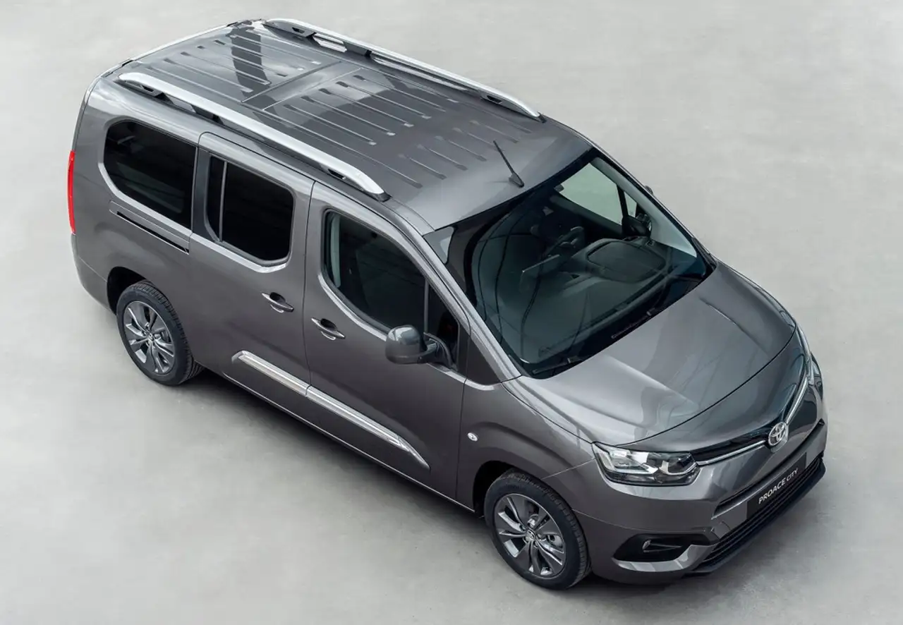 Toyota Proace Family L2 1.5D 7pl. Active