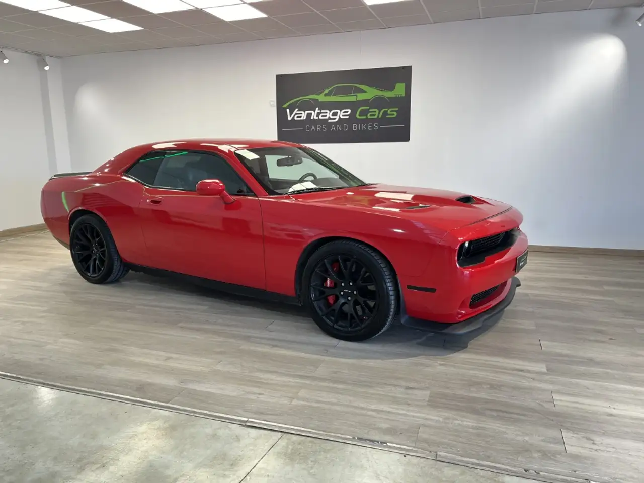 Dodge Challenger SRT8 Aut.