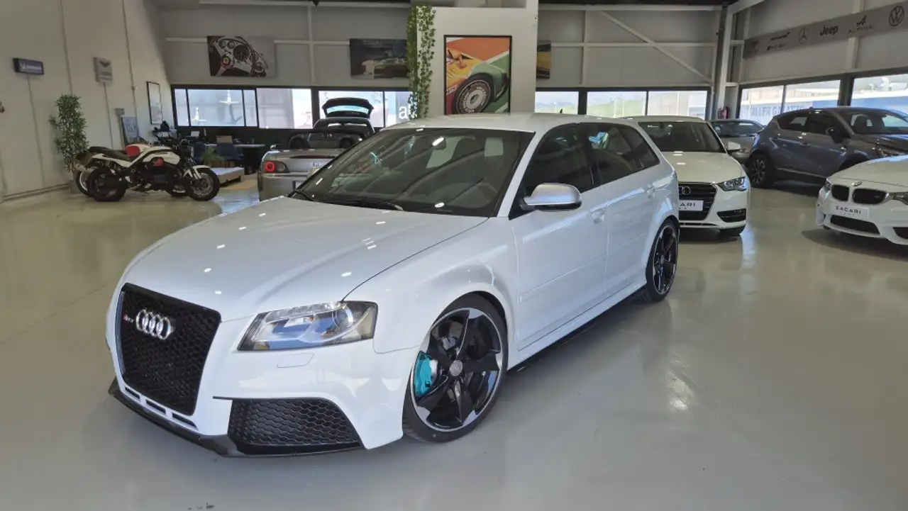 Audi RS3 Sportback 2.5 TFSI quattro S-Tronic