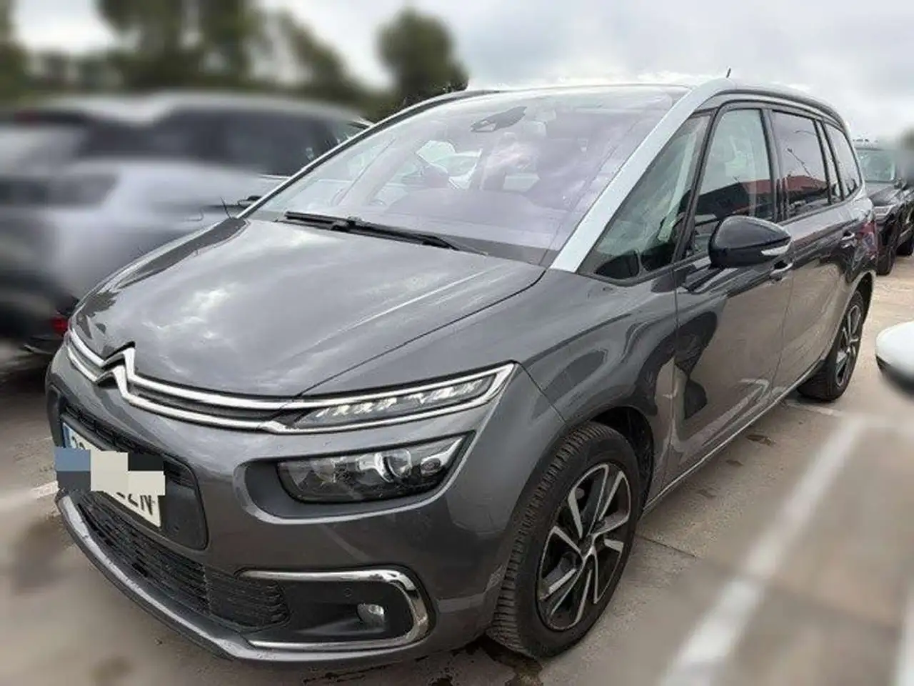 Citroën SpaceTourer BlueHDi 96KW (130CV) EAT8 Shine Pack SpaceTourer BlueHDi 96KW (130CV) EAT8 Shine Pack