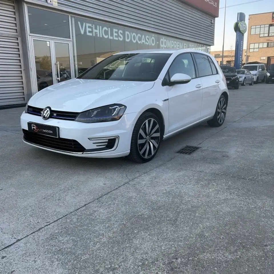 Volkswagen Golf GTE 1.4 TSI