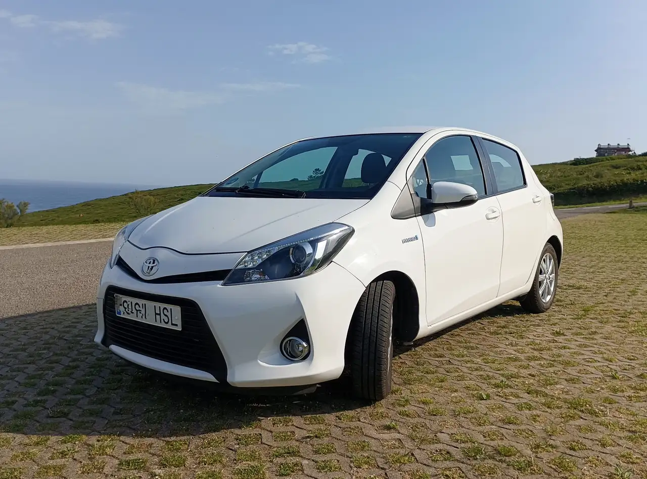 Toyota Yaris Hybrid 1.5 Active
