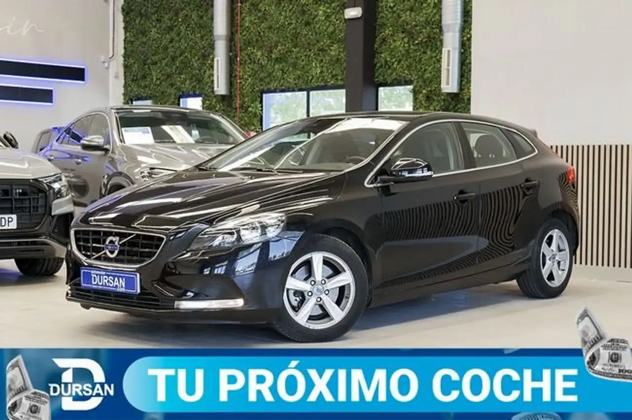 Volvo V40 T4 Momentum Aut.