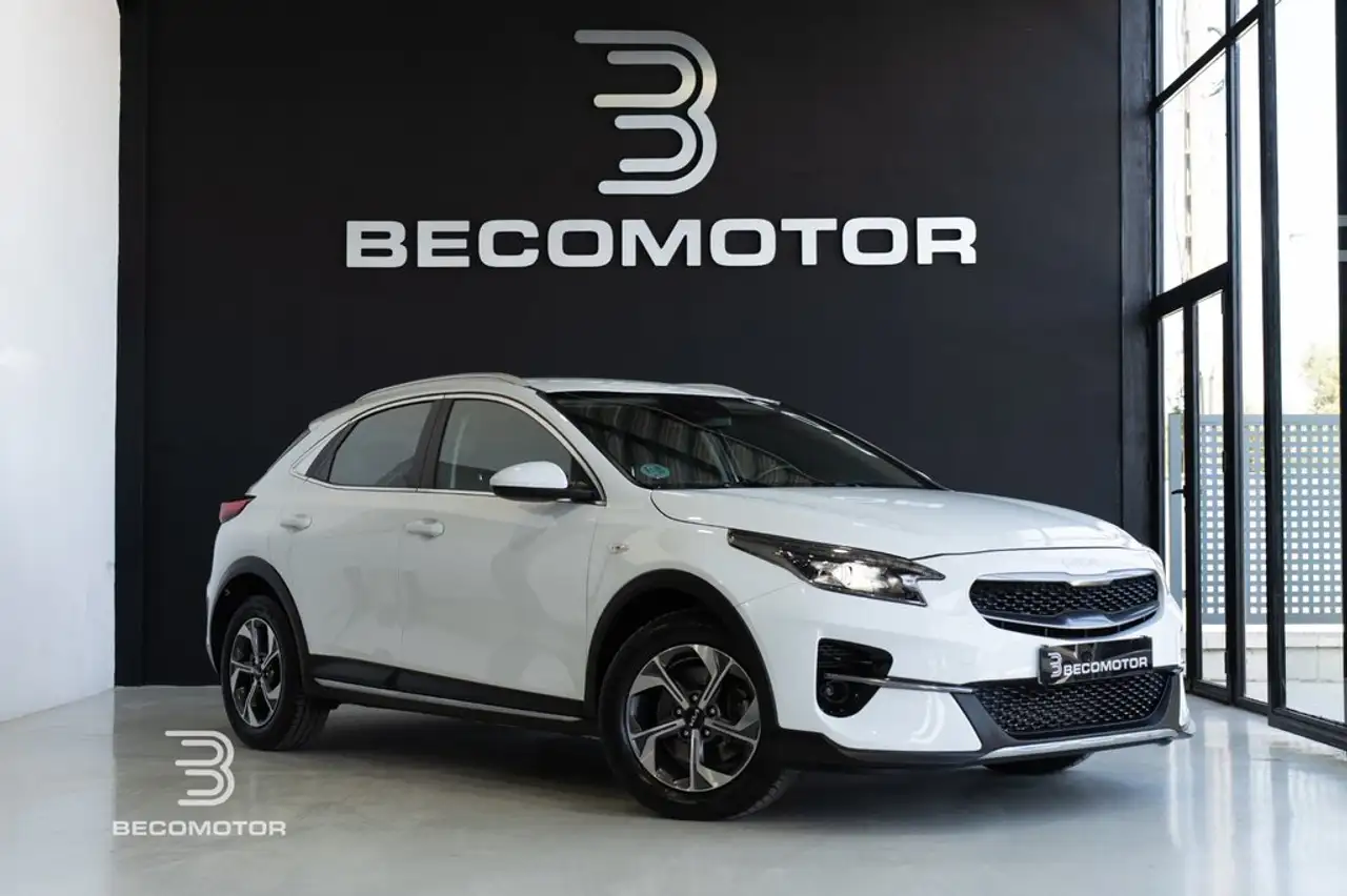 Kia XCeed 1.0 T-GDi Concept