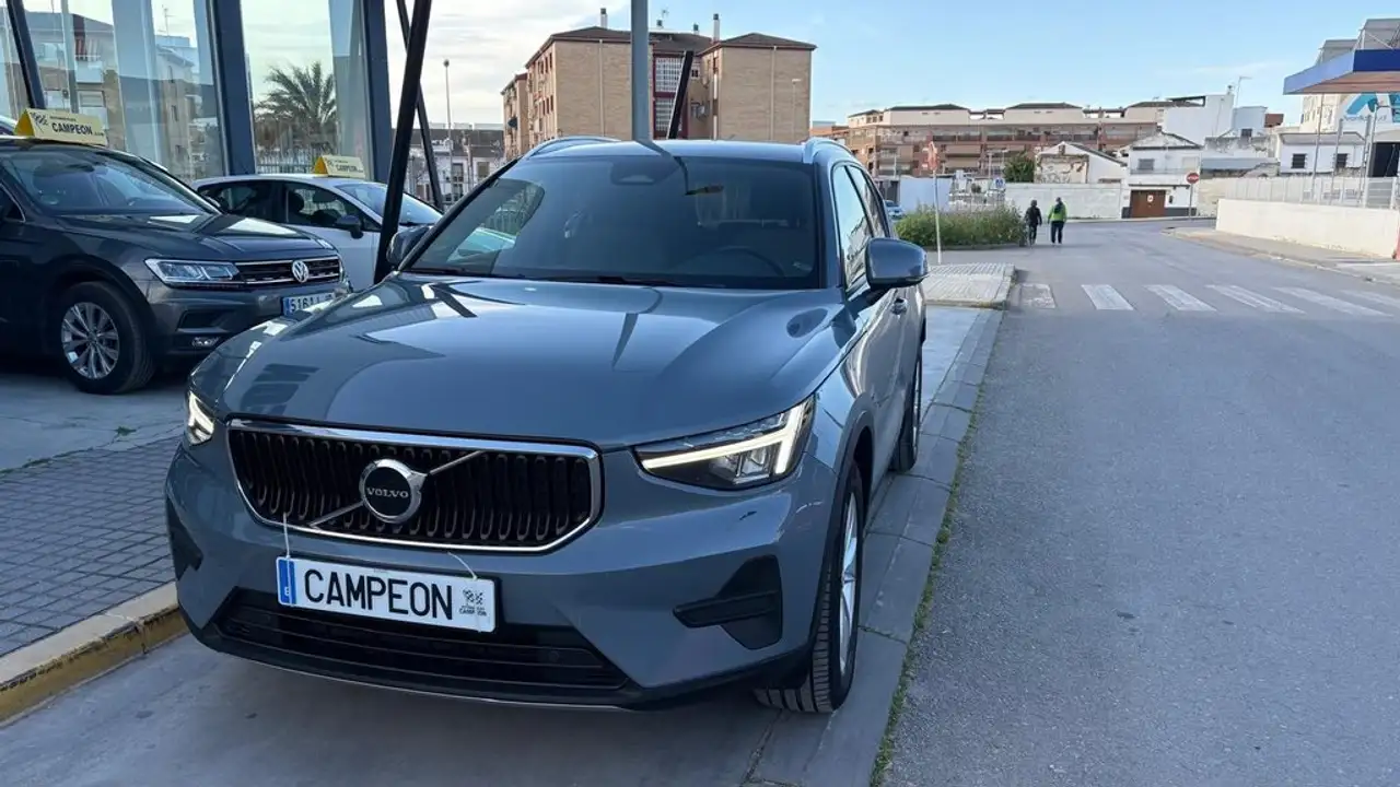 Volvo XC40 2.0 B3 G Core Auto