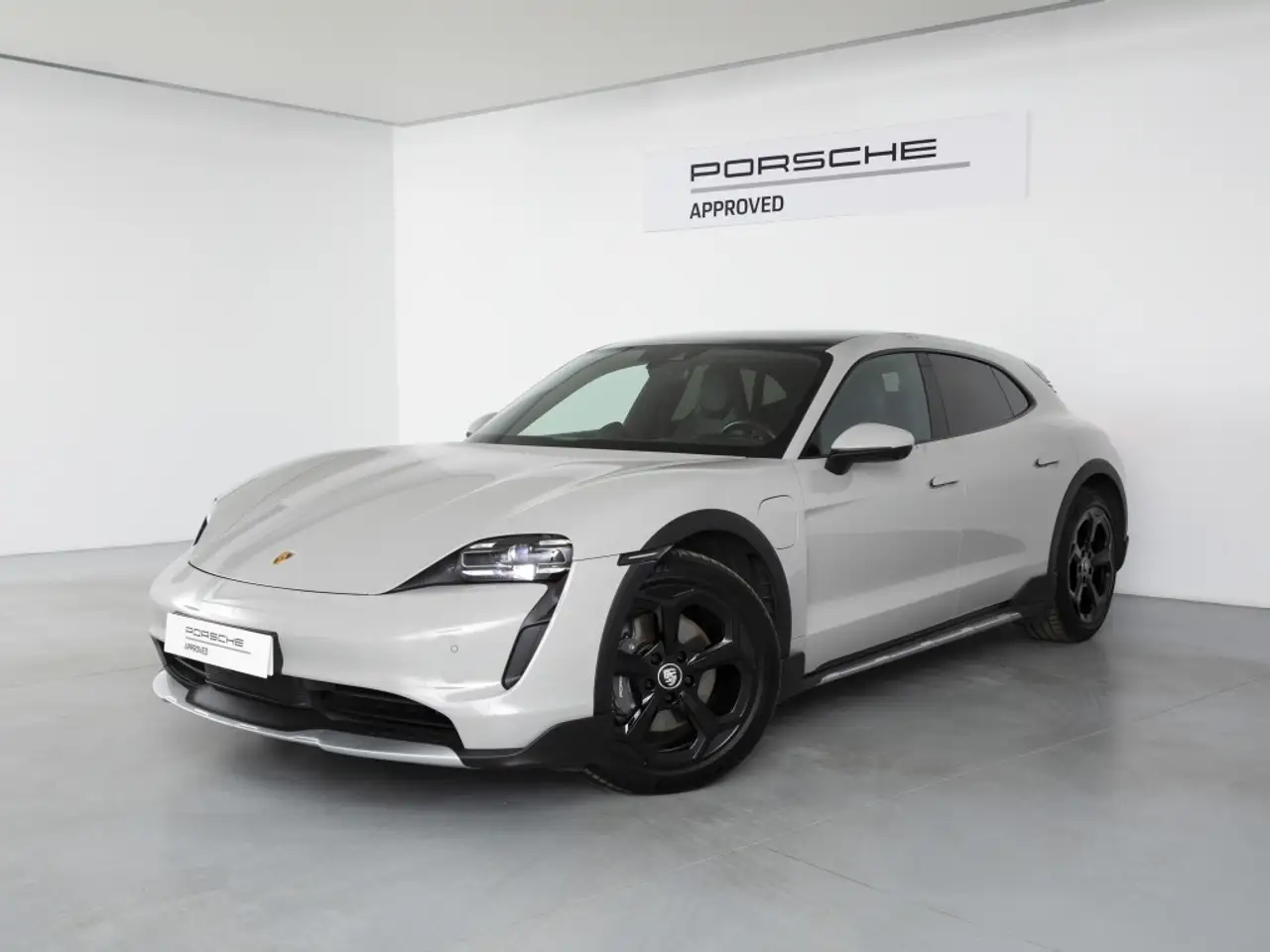 Porsche Taycan 4 Cross Turismo