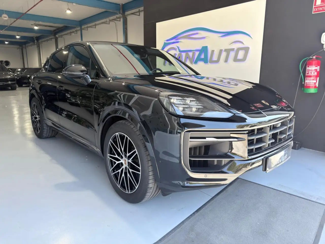 Porsche Cayenne Coupé E-Hybrid Black Edition Aut.
