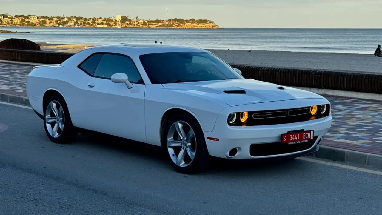 Dodge Challenger Coupé Aut.