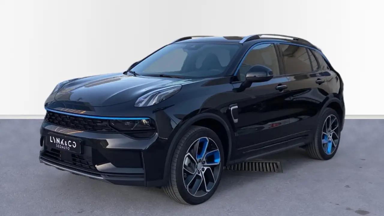 Lynk & Co 01 1.5 PHEV 6.6KW 5P