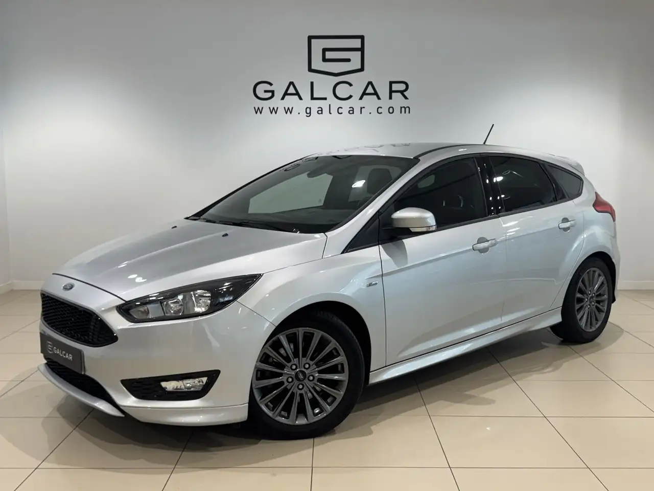Ford Focus 1.5 Ecoboost Auto-S&S ST-Line 182