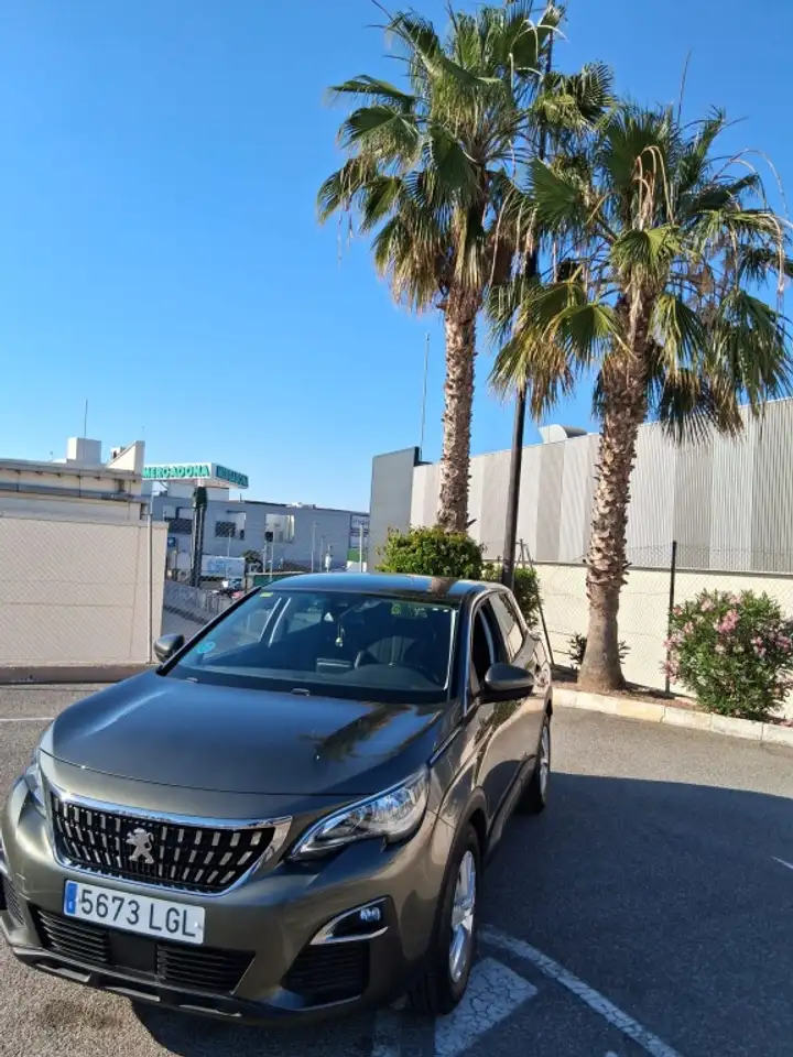 Peugeot 3008 1.5BlueHDi Active Pack S&S 130