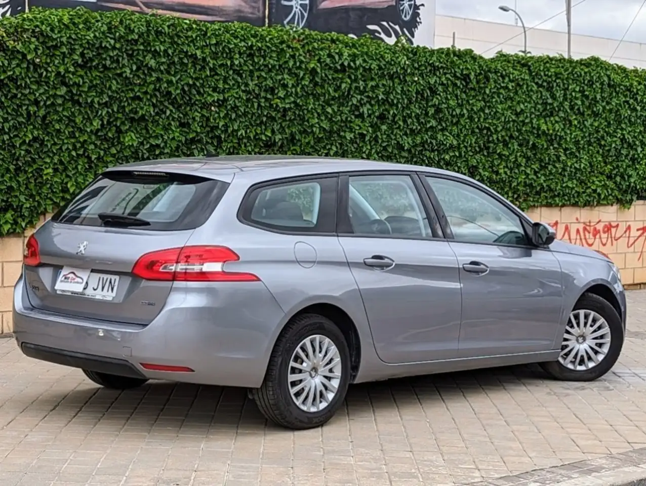 Peugeot 308 SW 1.6 BlueHDi Business Line 100
