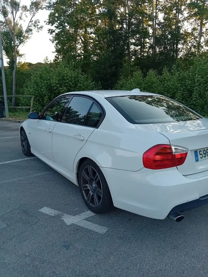 BMW 318 318i