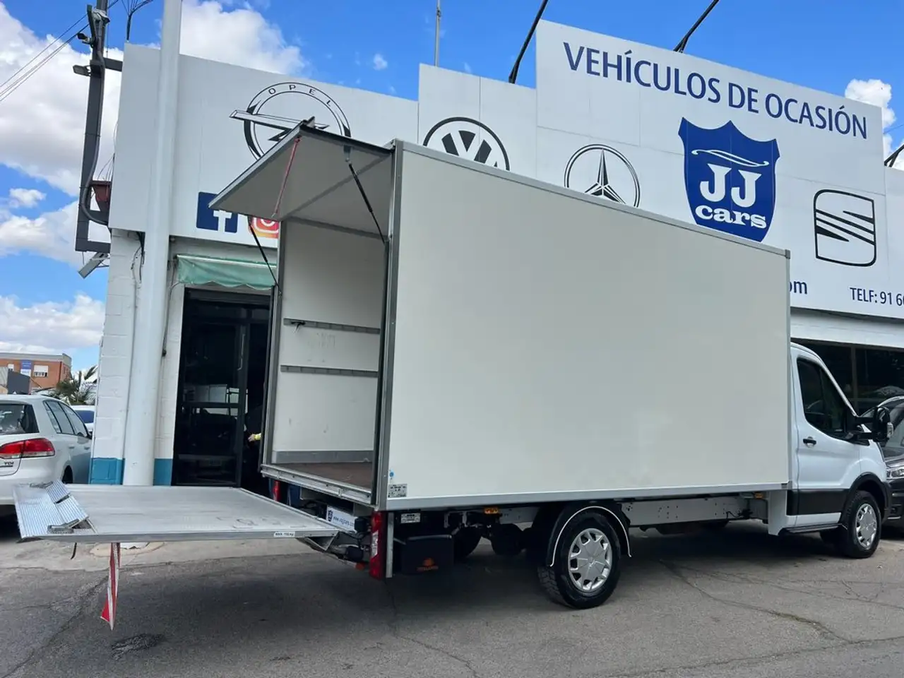 Ford Transit Transit 350 125kW L4 Trend RWD