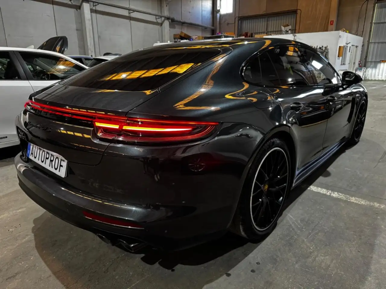 Porsche Panamera GTS Sport Turismo