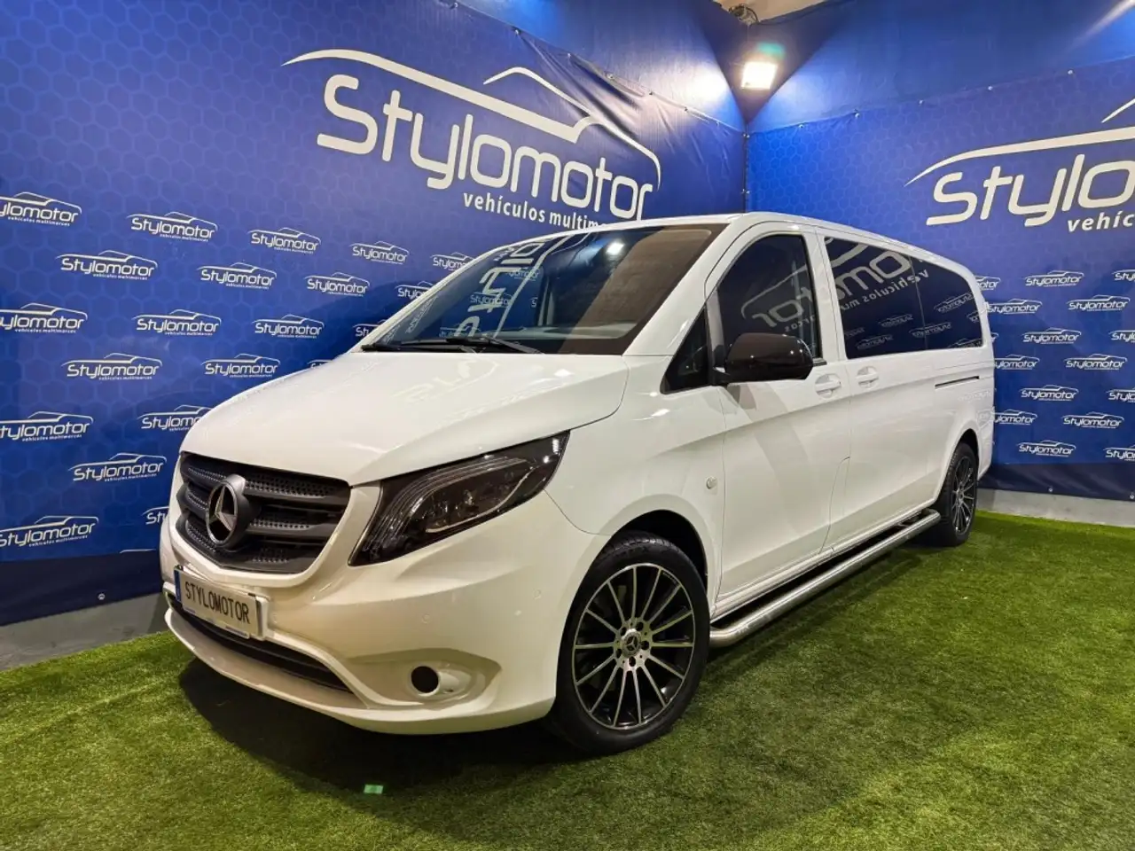 Mercedes-Benz Vito Mixto 119 CDI Pro Extralargo 9G-Tronic Vito Mixto 119 CDI Pro Extralargo 9G-Tronic