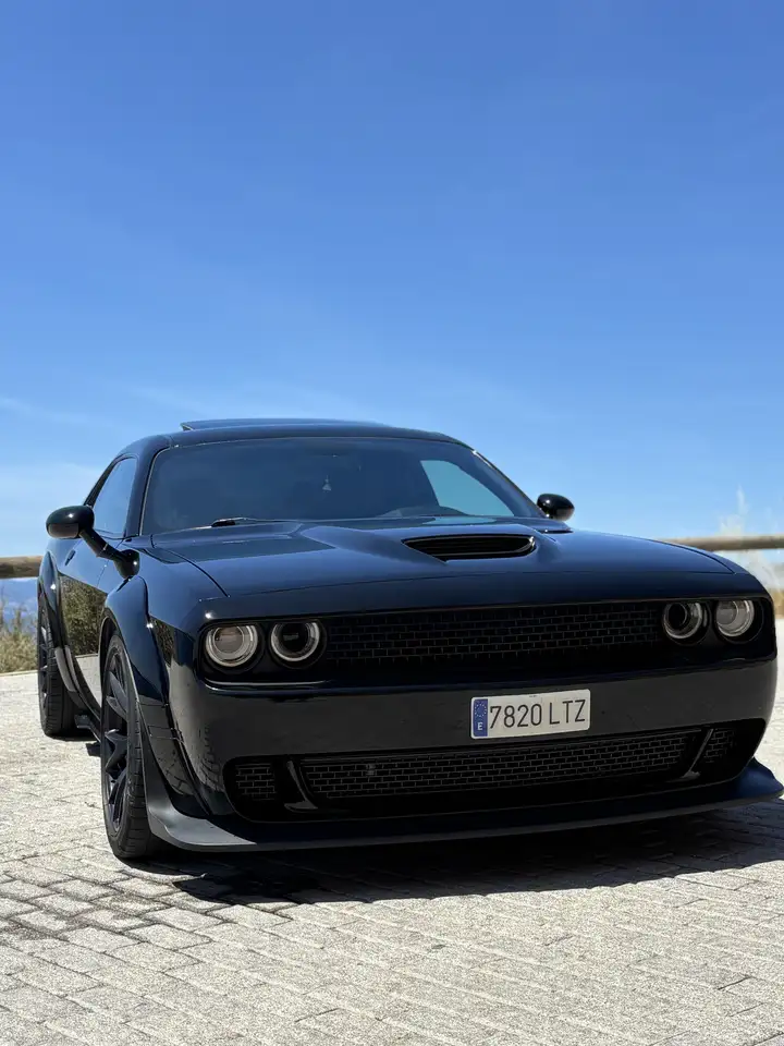 Dodge Challenger Srt 392hemi
