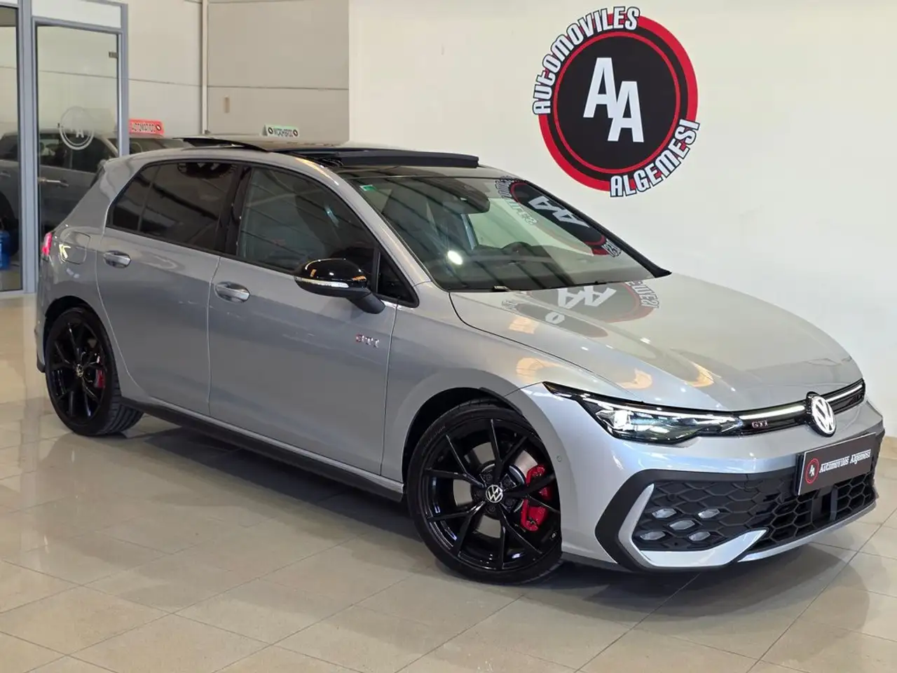 Volkswagen Golf GTI 2.0 TSI DSG 195kW