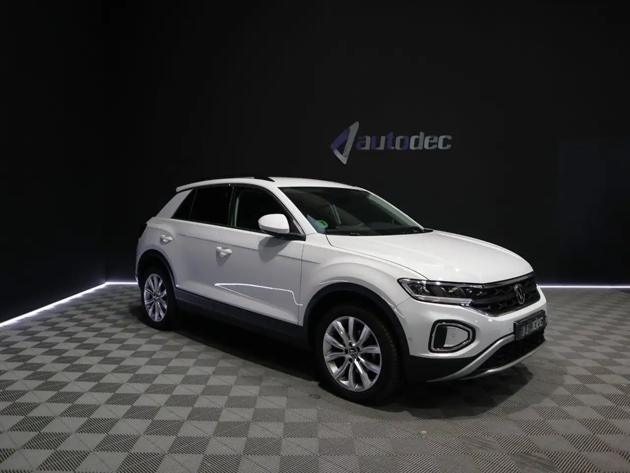 Volkswagen T-Roc 1.5 TSI Life DSG7 110KW