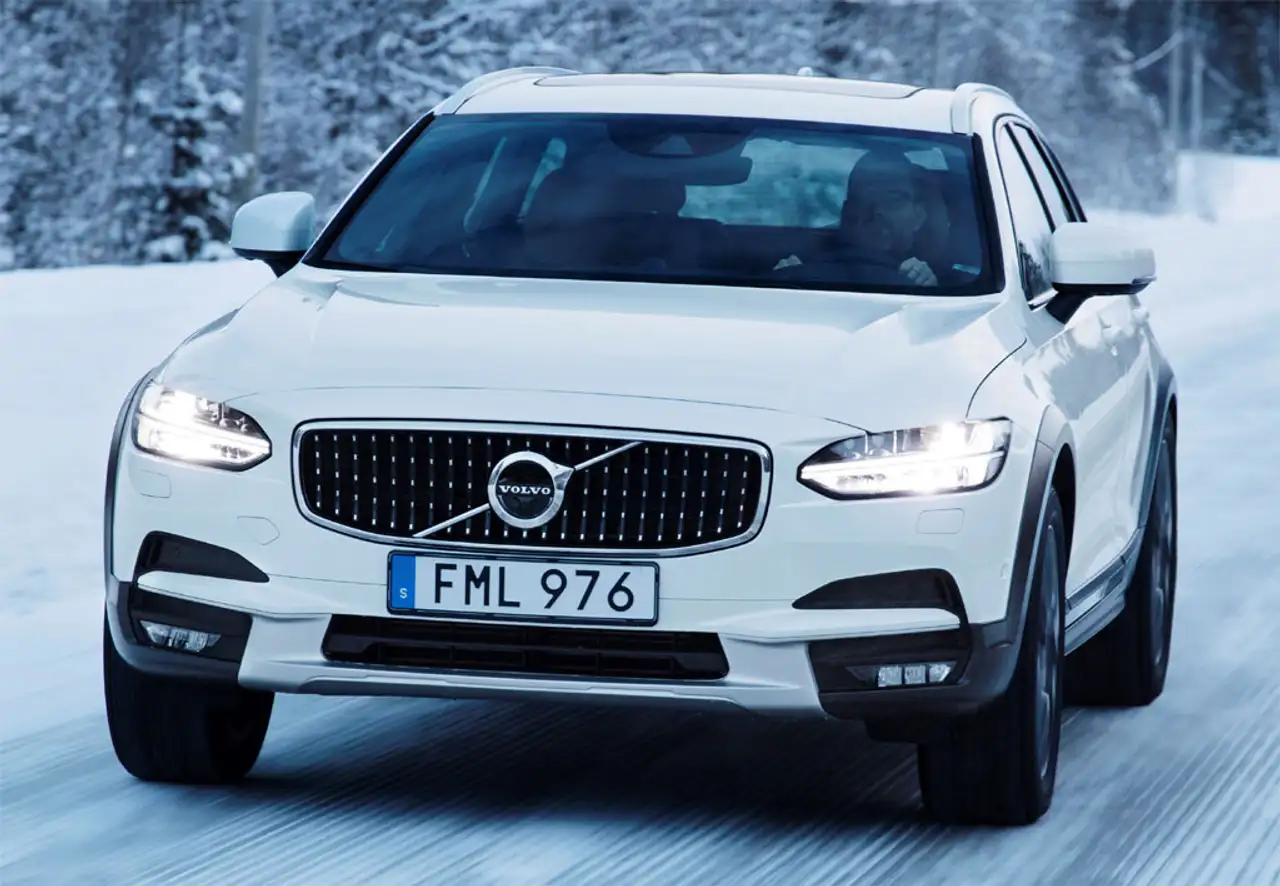 Volvo V90 Cross Country D4 AWD Aut.