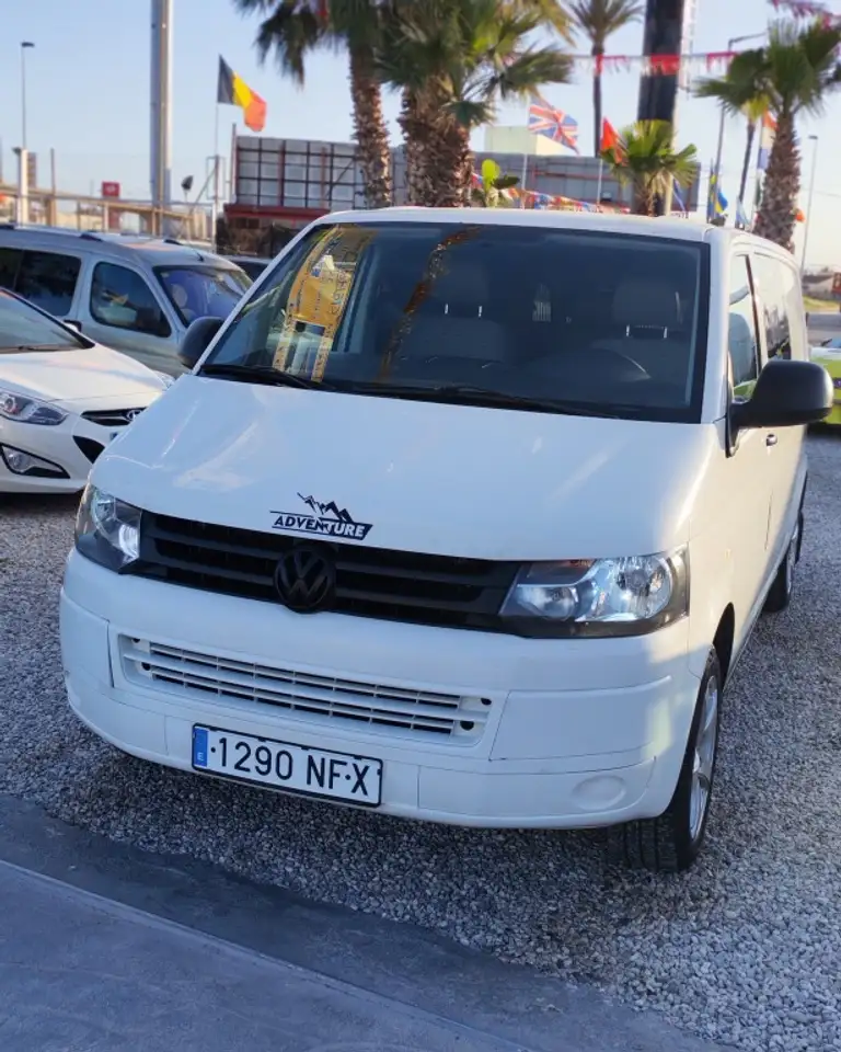 Volkswagen Transporter Mixto PRO 2.0BiTDI BMT TN 4M DSG 180 5 Transporter Mixto PRO 2.0BiTDI BMT TN 4M DSG 180 5