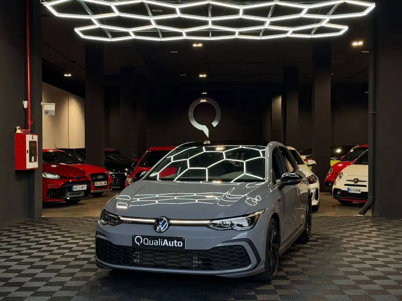Volkswagen Golf GTI 2.0 TSI DSG 180kW