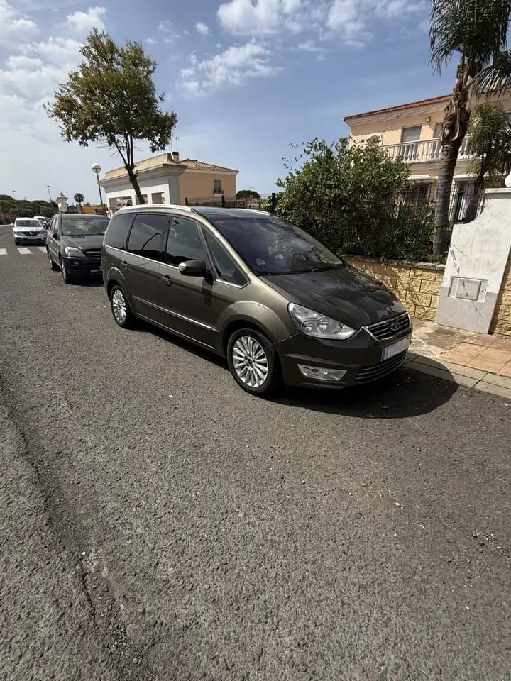 Ford Galaxy 2.0TDCi Titanium Powershift 140