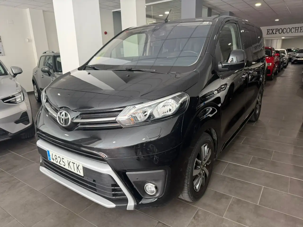 Toyota Proace Family L1 1.5D 8pl. Advance 120