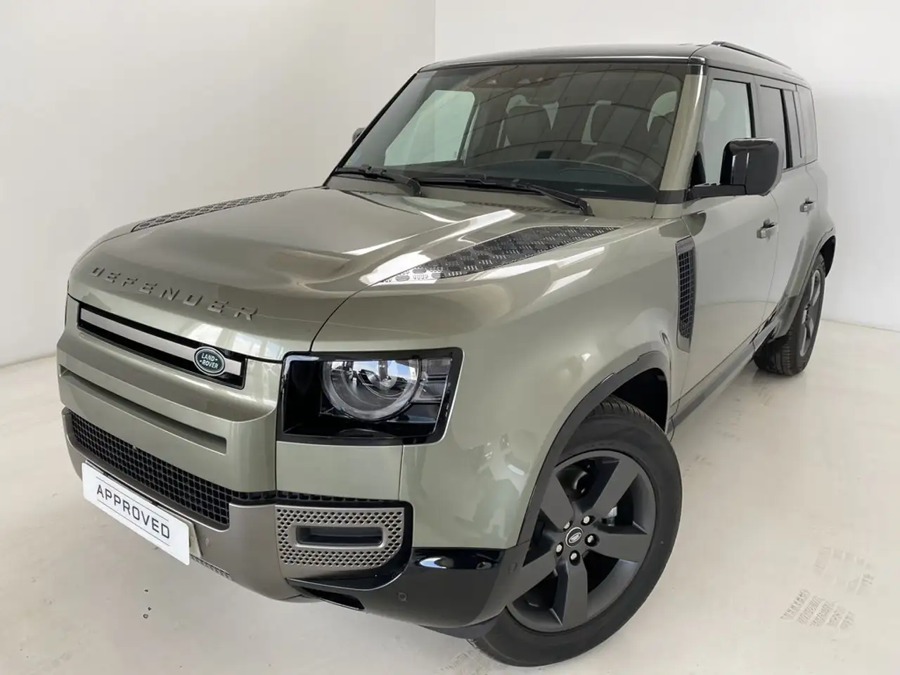Land Rover Defender 110 3.0D l6 MHEV X-Dynamic SE AWD Aut. 250