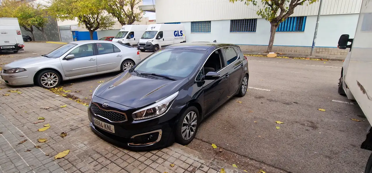 Kia Ceed / cee'd 1.4 CRDi 90 Vision
