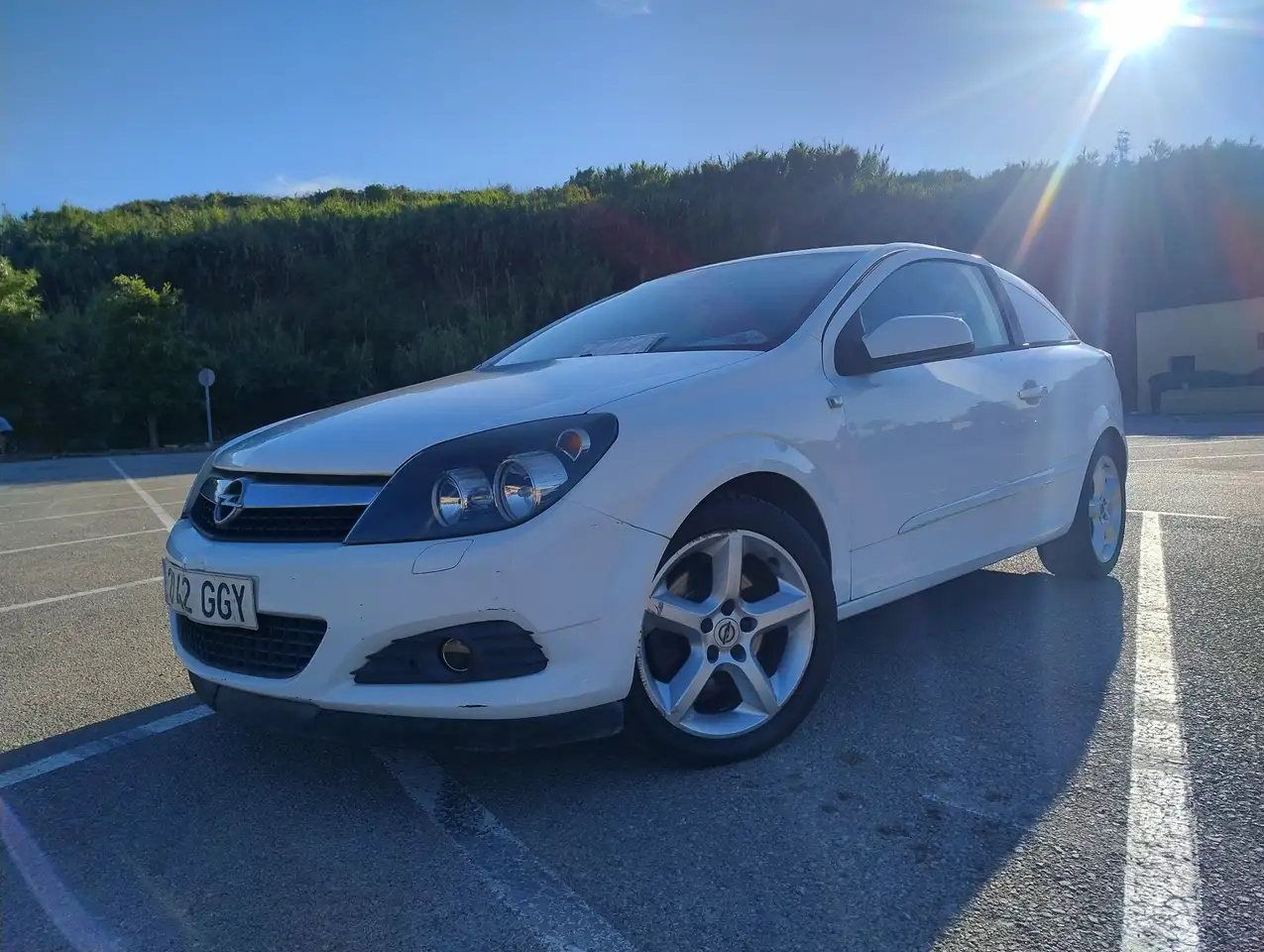 Opel Astra GTC 1.9CDTi Sport