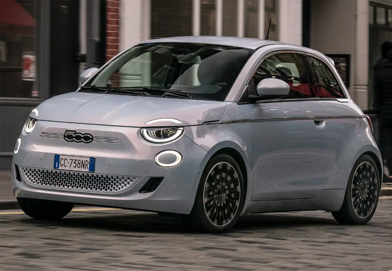 Fiat 500 1.0 Hybrid Red 52kW