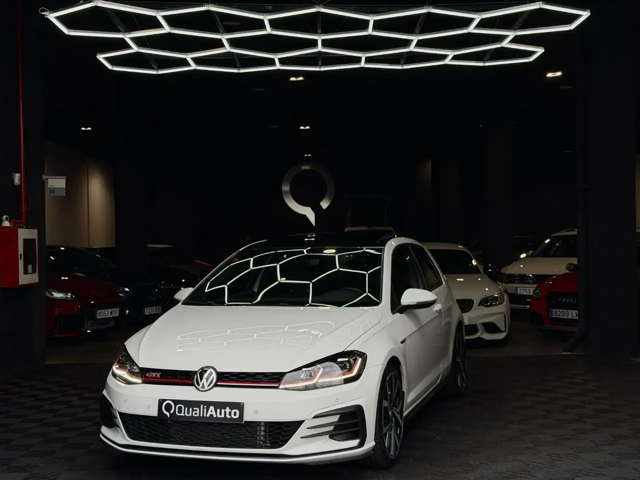 Volkswagen Golf GTI 2.0 TSI Performance DSG7 180kW