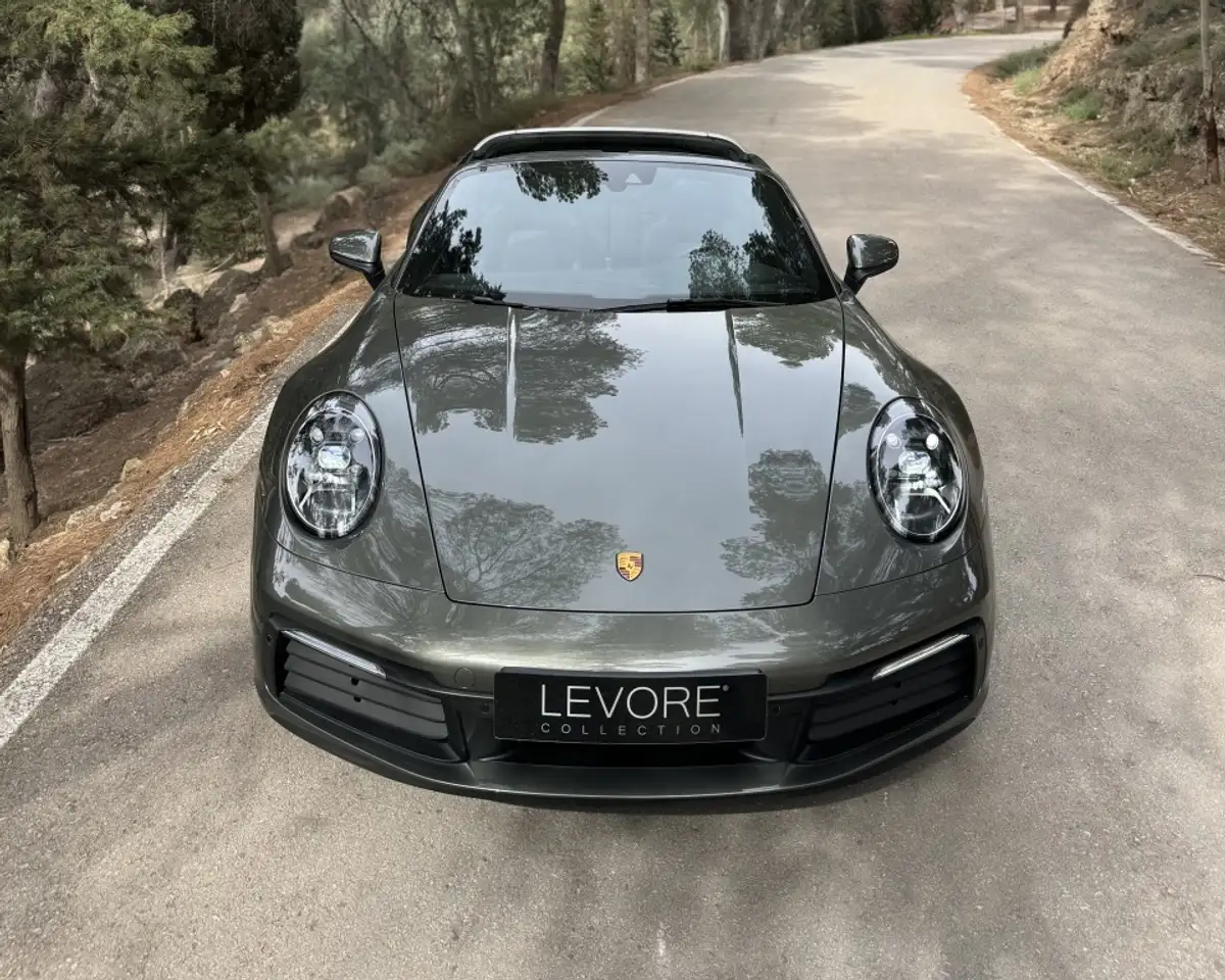 Porsche 992 Targa 4 PDK