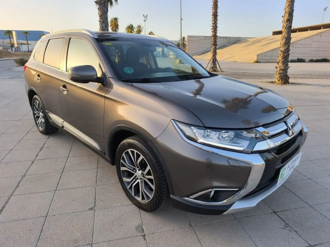 Mitsubishi Outlander 220 DID Kaiteki Auto 4WD