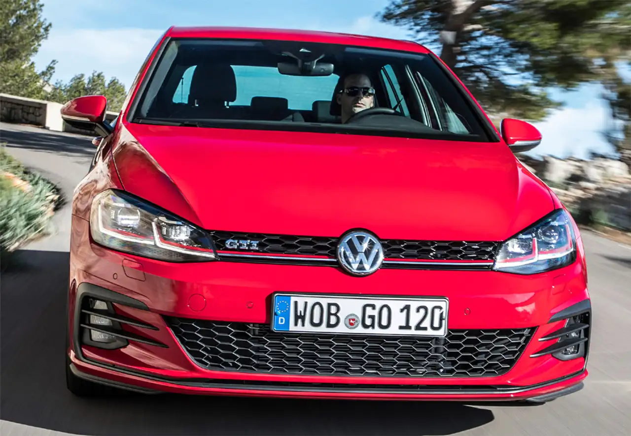Volkswagen Golf GTI 2.0 TSI Performance DSG7 180kW