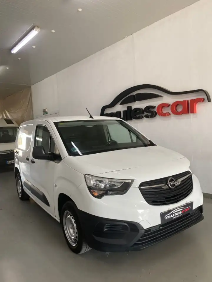 Opel Combo N1 Cargo 1.5TD S&S L 1000 Express 100 Combo N1 Cargo 1.5TD S&S L 1000 Express 100