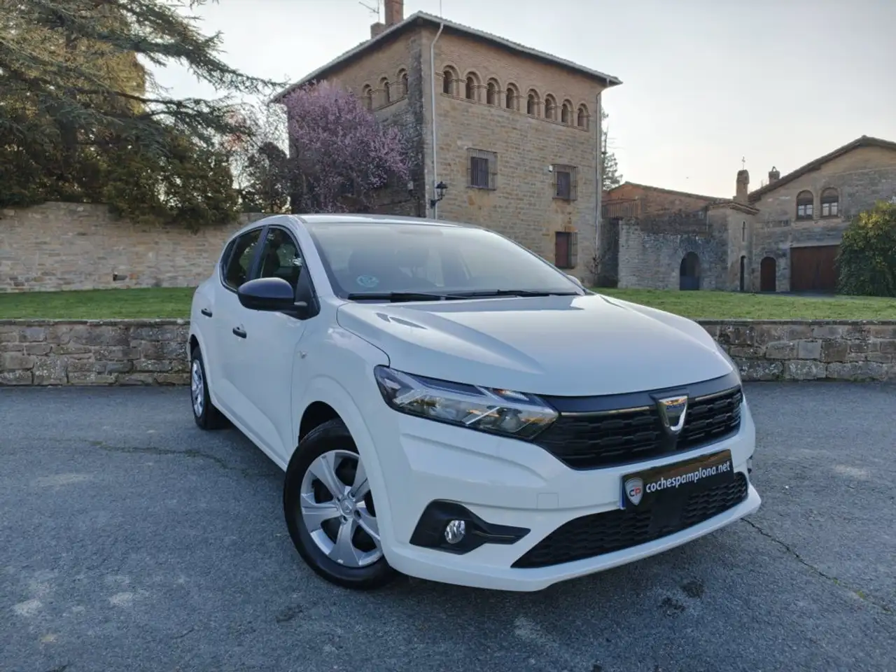 Dacia Sandero SCe Essential 49kW