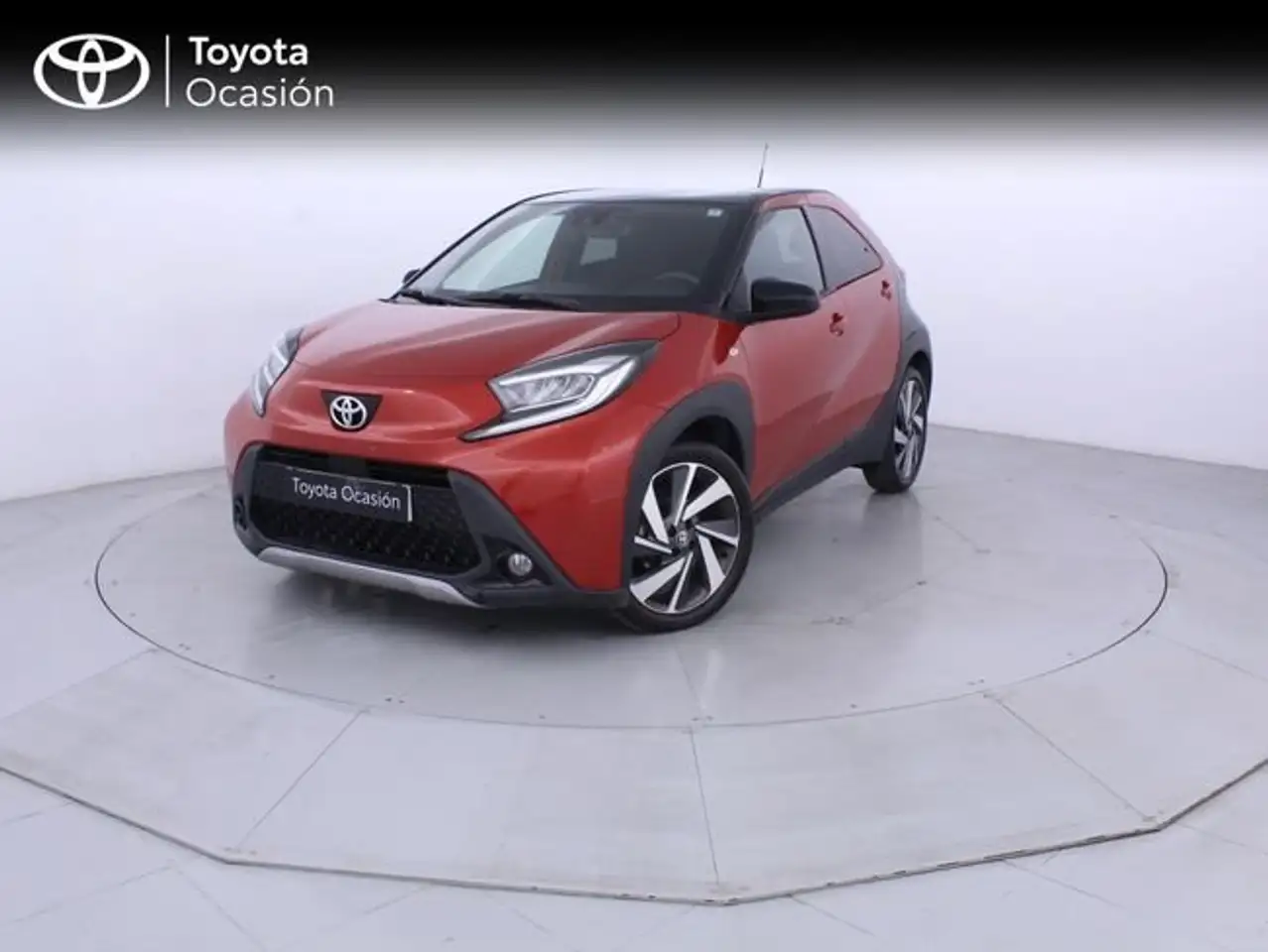 Toyota 21033 1.0 VVT-I 72CV Trendy Edition