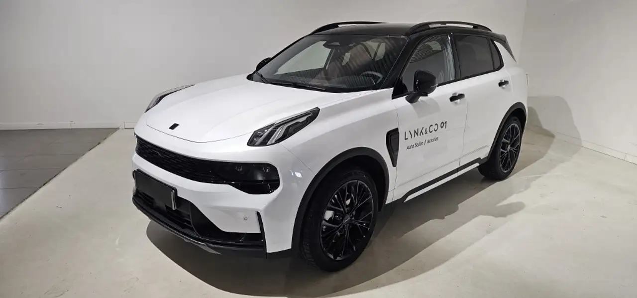 Lynk & Co 01 1.5T PHEV More