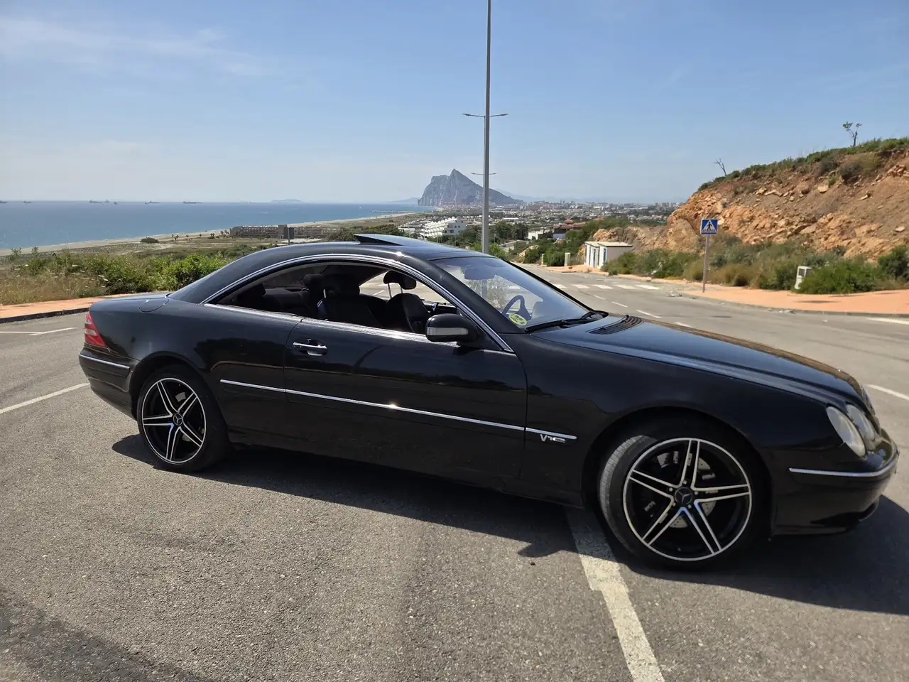 Mercedes-Benz CL 600 Estupendo coupe Mercedes CL600 V12 nacional