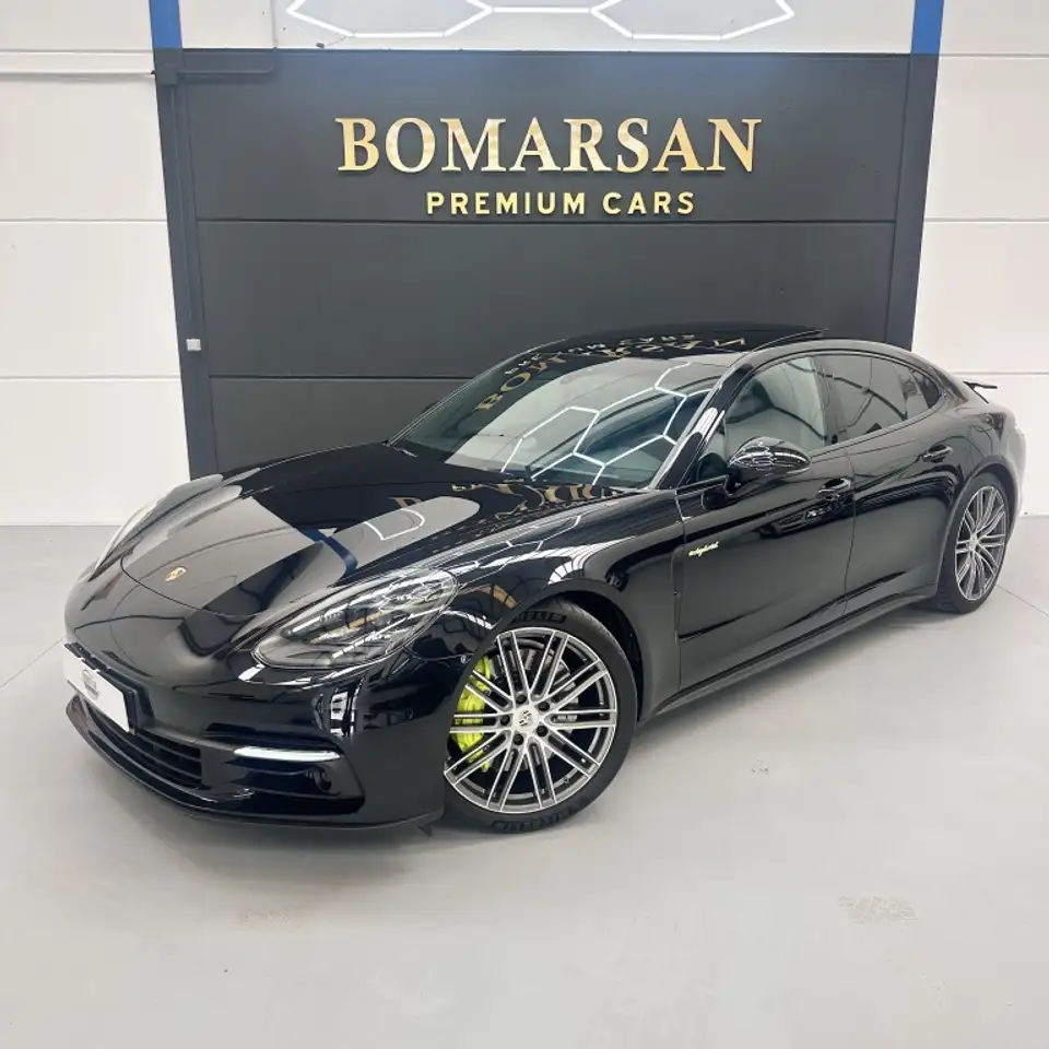 Porsche Panamera 4 e-Hybrid