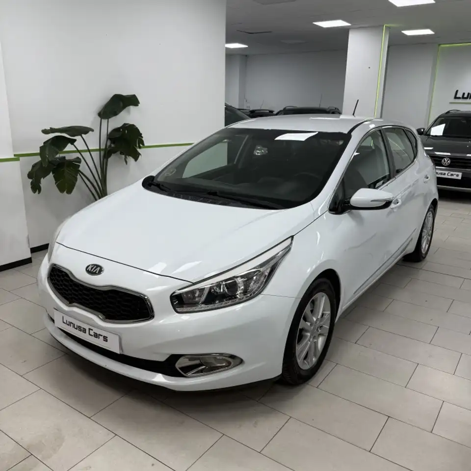 Kia Ceed / cee'd 1.6CRDi Eco-Dynamics Emotion