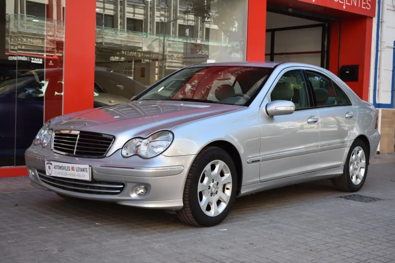 Mercedes-Benz C 220 CDI Avantgarde Aut.