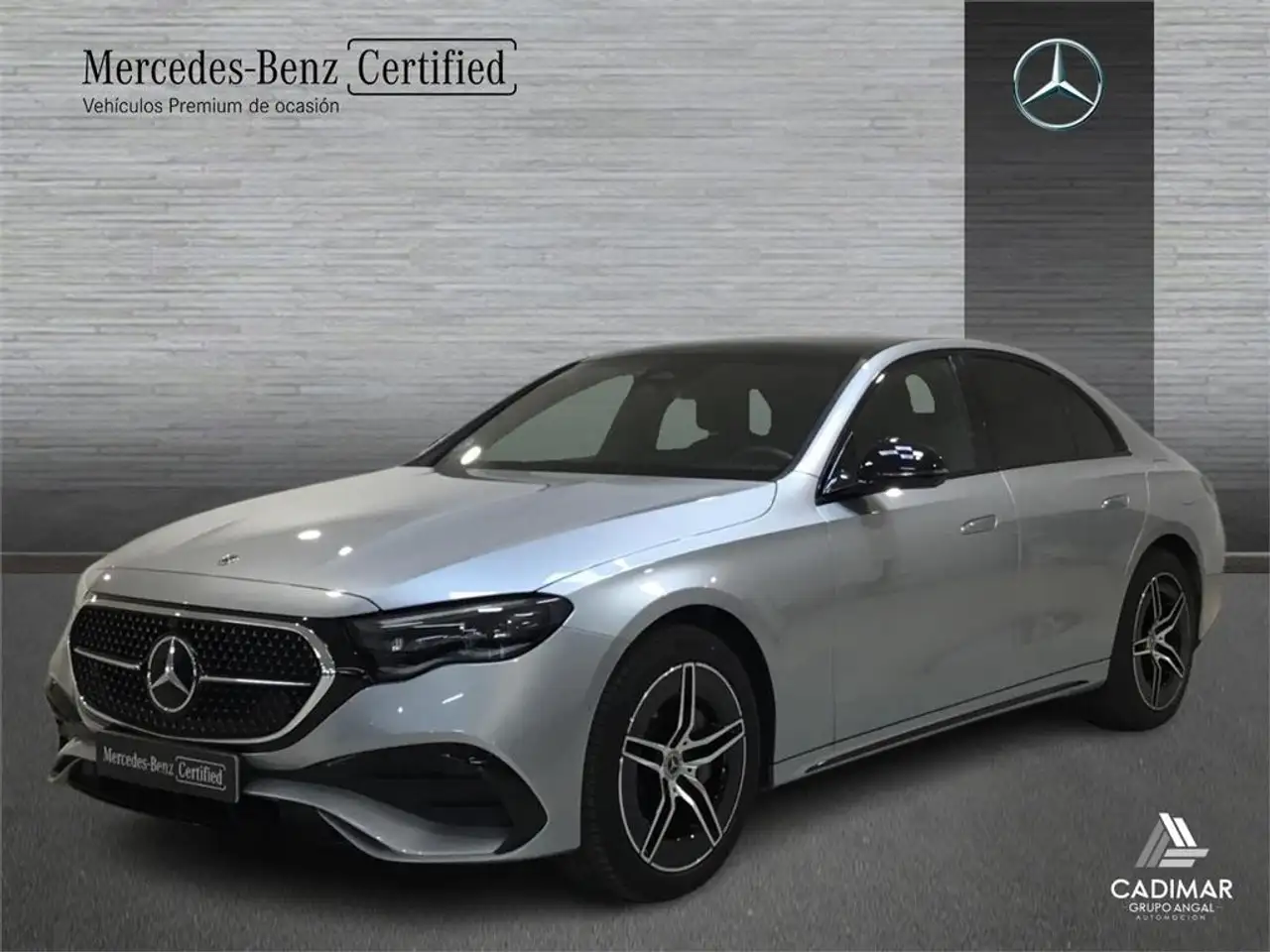 Mercedes-Benz E 300 con tecnología hibrida EQ