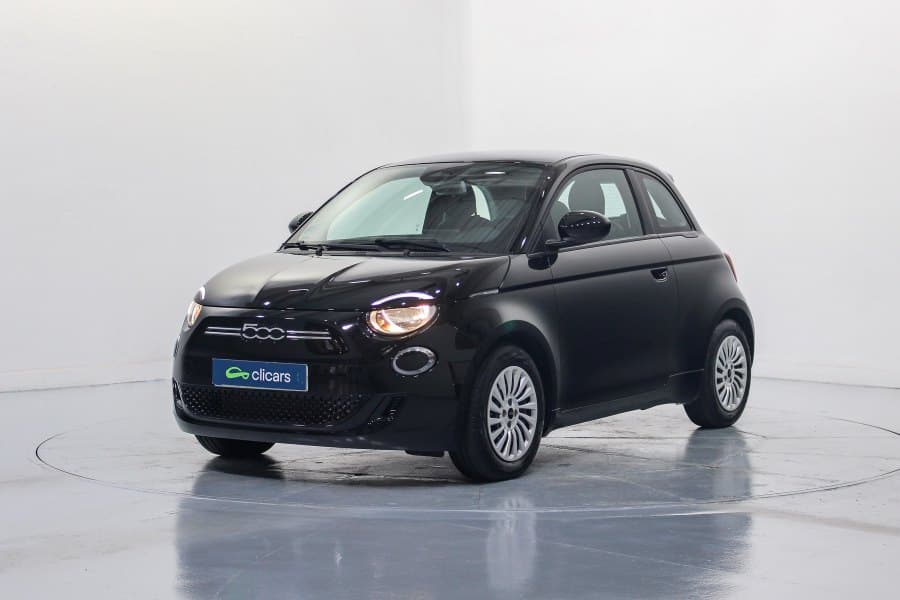 Fiat 500 500e Action