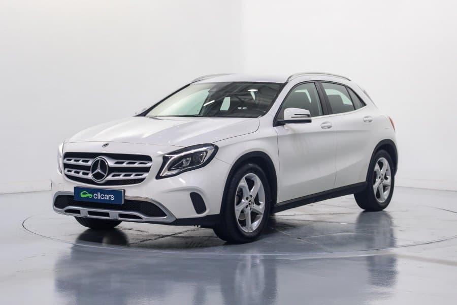 Mercedes-Benz Clase GLA 180 7G-DCT