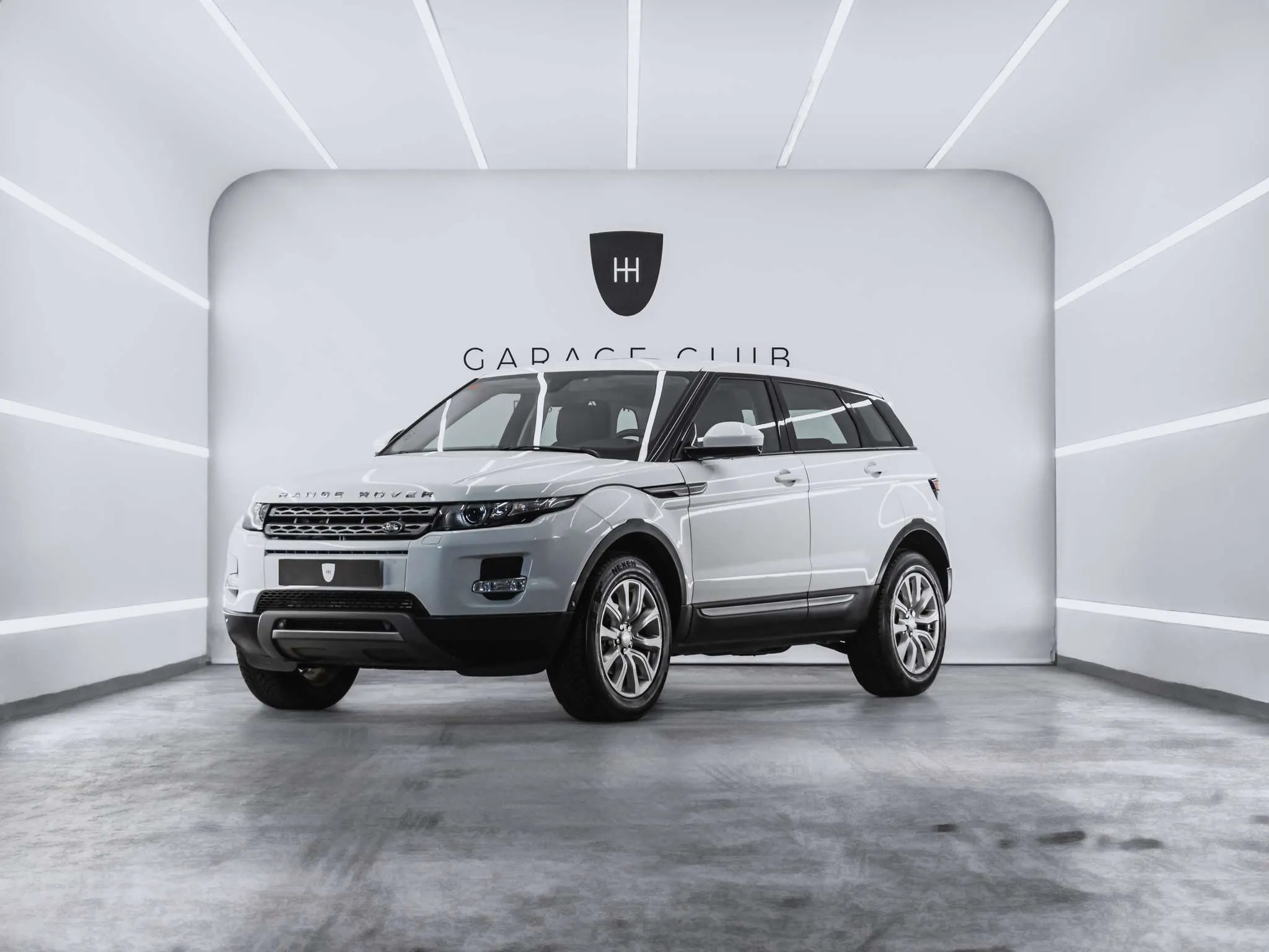 Land Rover Range Rover Evoque 2.2L eD4 Pure 4x2