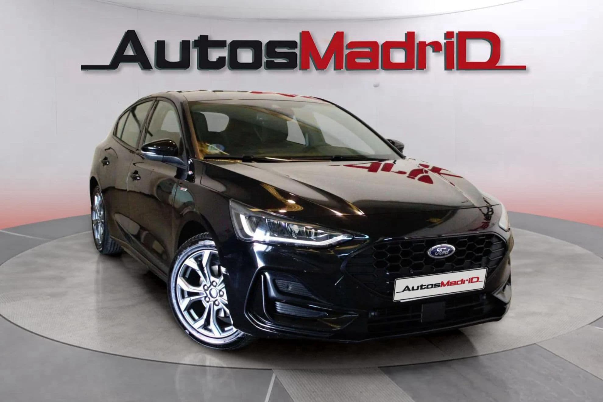 Ford Focus 1.0 Ecoboost MHEV 92kW ST-Line Auto