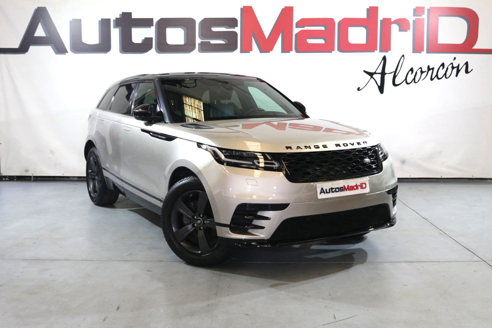 Land Rover Range Rover Velar 2.0 D180 132kW R-Dynamic S 4WD Auto